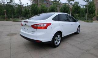 长安福特福克斯三厢 长安福特福克斯三厢